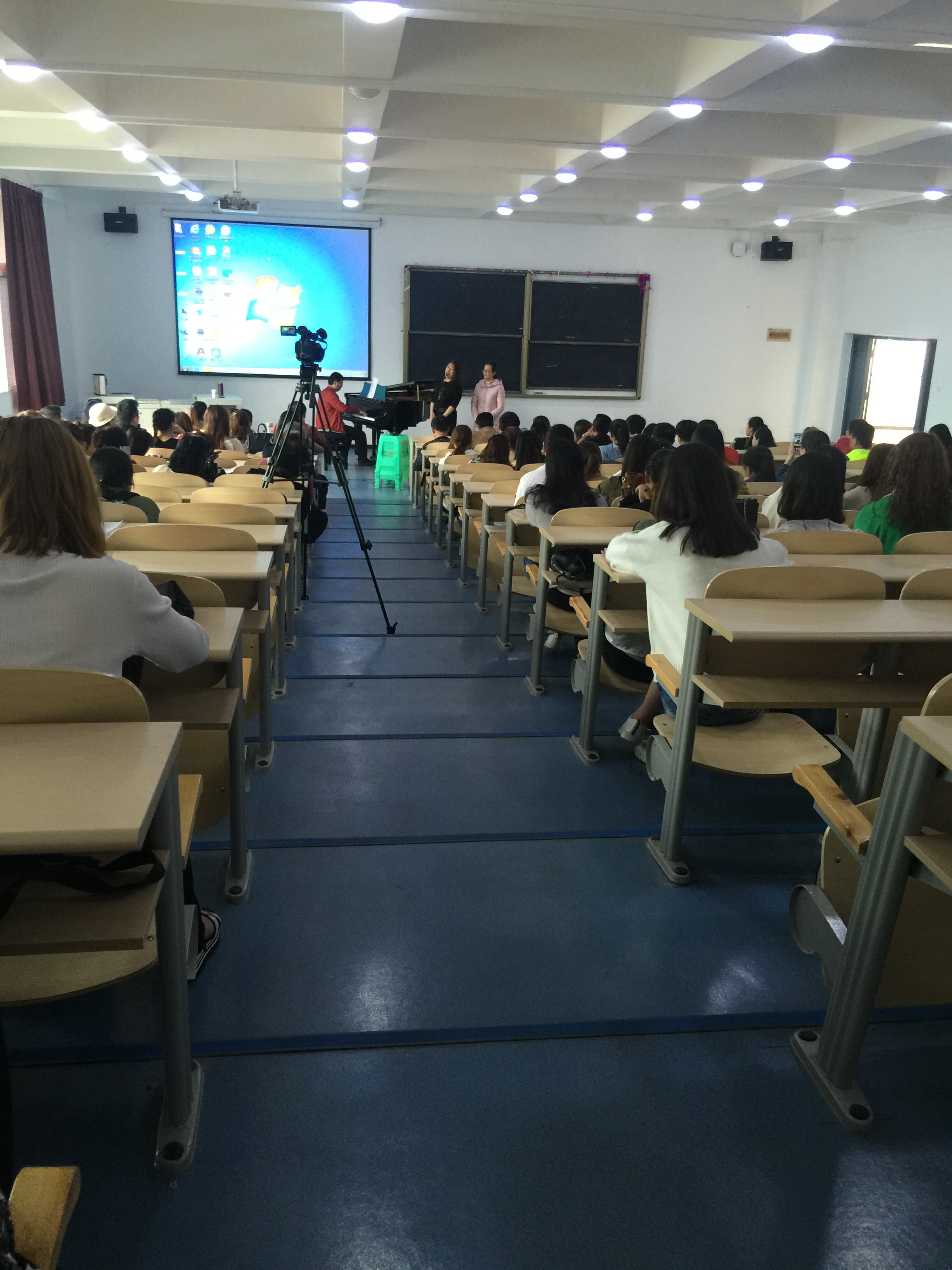 万丹教授亲自指导 (2).JPG